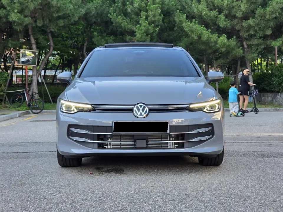 Volkswagen Golf 2022, арт. KR-3696847 — фото 1