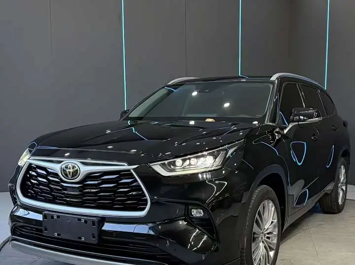 Toyota Highlander 2022, арт. CN-3698398 — фото 1