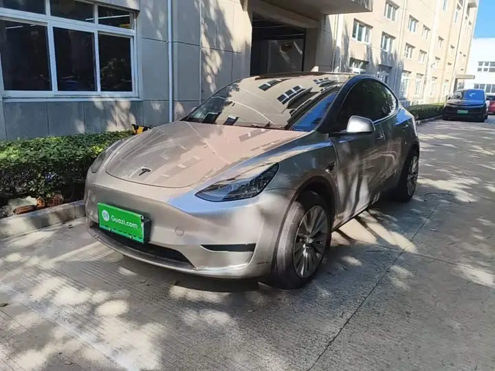 Tesla Model Y 2024, арт. CN-3698646 — фото 1