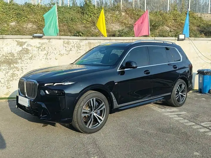 BMW X7 2024, арт. CN-3698676 — фото 1