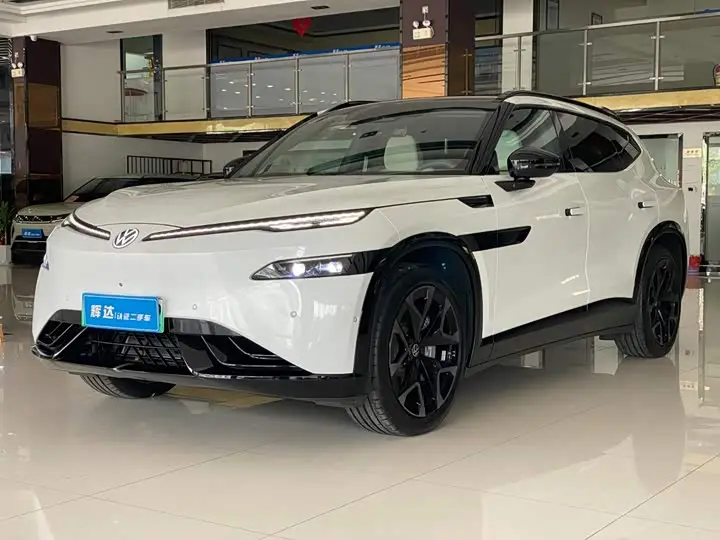 Volkswagen ID.Unyx 08 2026, фото из объявления
