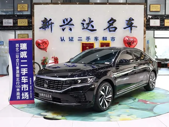 Volkswagen Passat 2023, арт. CN-3699206 — фото 1