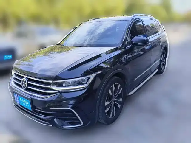 Volkswagen Tiguan L Pro 2022, арт. CN-3699338 — фото 1