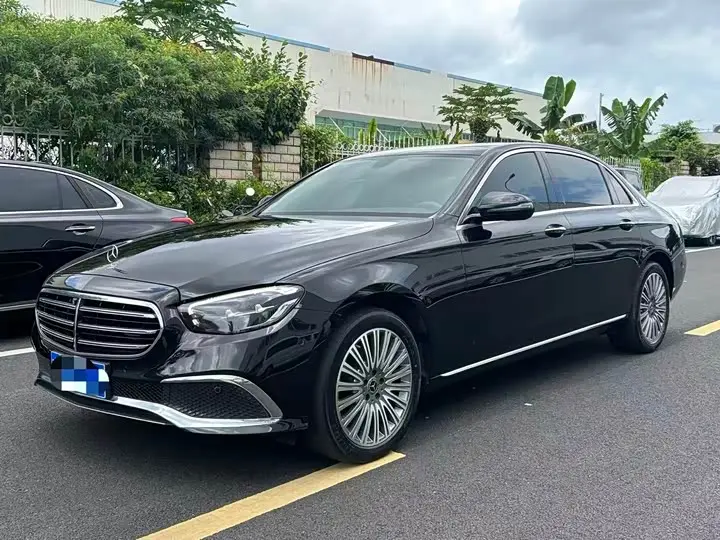 Mercedes-Benz E-Class 2023, арт. CN-3699403 — фото 1