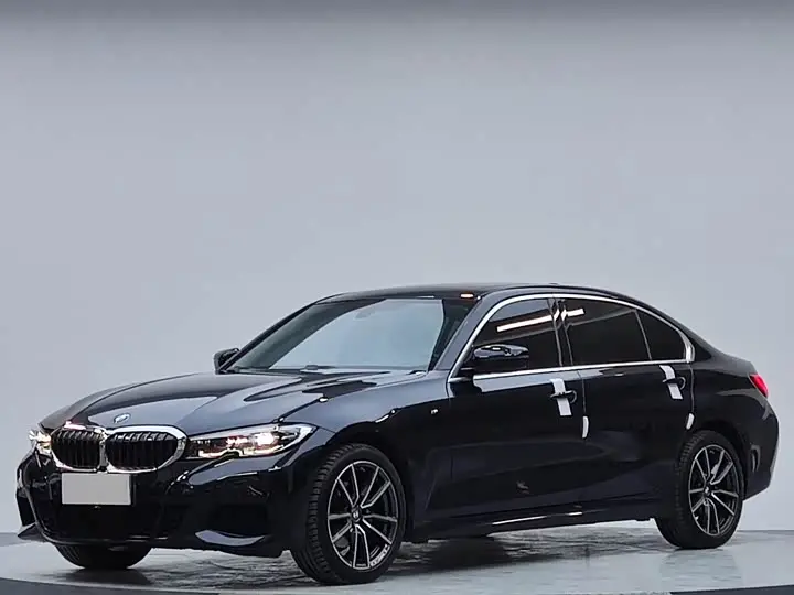 BMW 3 Series 2022, арт. CN-3699454 — фото 1