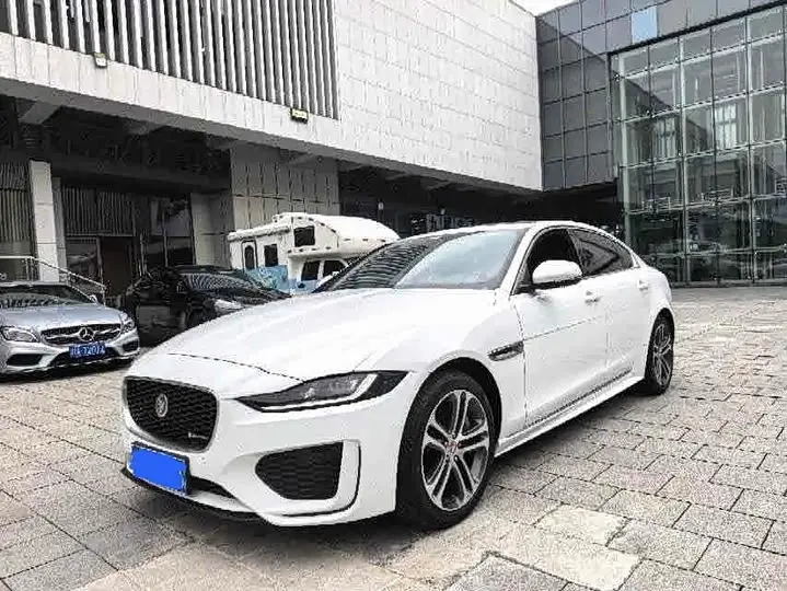 Jaguar XE L 2021, арт. CN-3699513 — фото 1