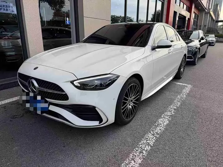 Mercedes-Benz C-Class 2023, арт. CN-3699788 — фото 1