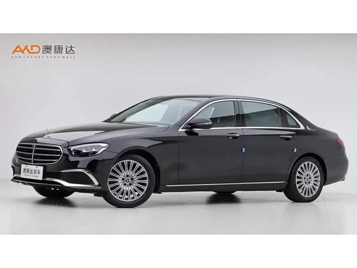 Mercedes-Benz E-Class 2023, арт. CN-3700136 — фото 1