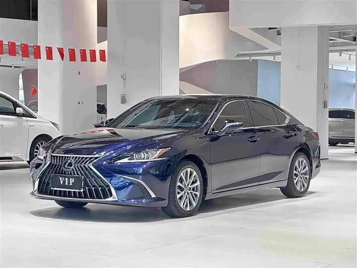 Lexus ES 2023, арт. CN-3700220 — фото 1
