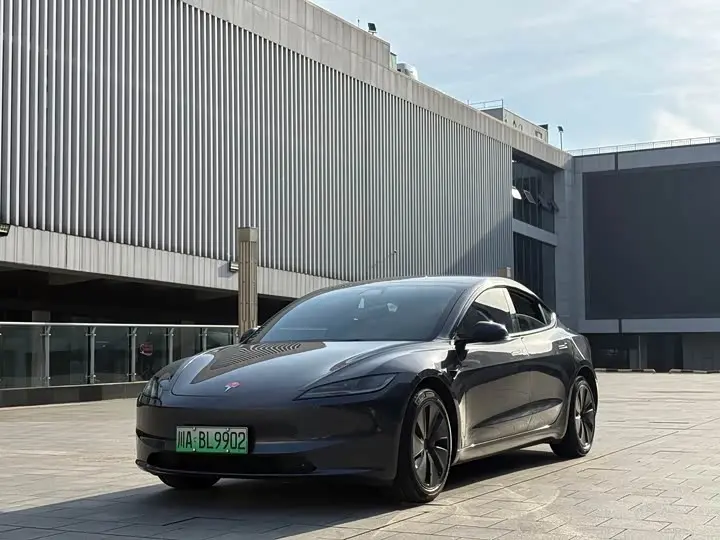 Tesla Model 3 2023, арт. CN-3700236 — фото 1