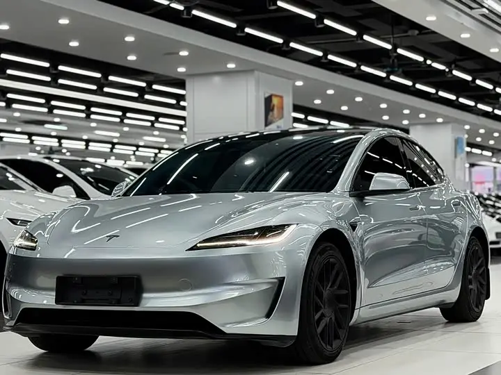 Tesla Model 3 2023, арт. CN-3700400 — фото 1