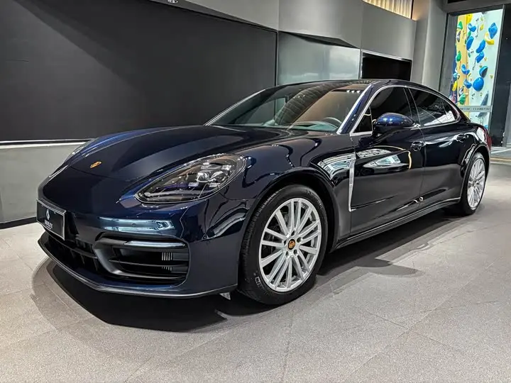 Porsche Panamera 2022, арт. CN-3700838 — фото 1