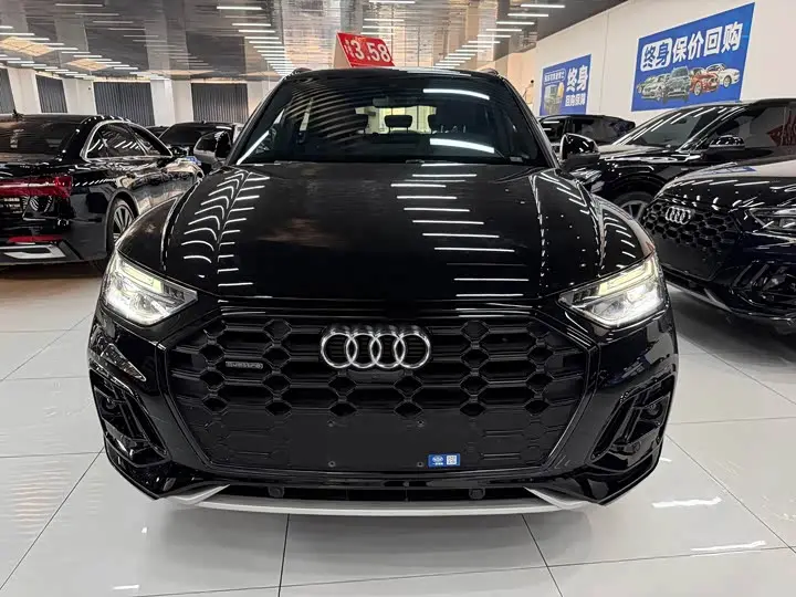 Audi Q5L 2023, арт. CN-3701071 — фото 1
