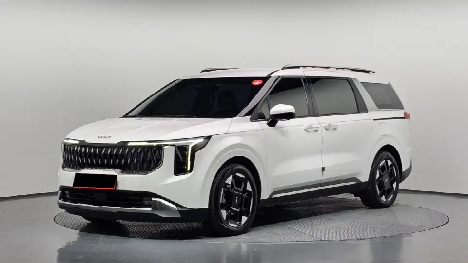 Kia Carnival 2023, арт. KR-3701469 — фото 1