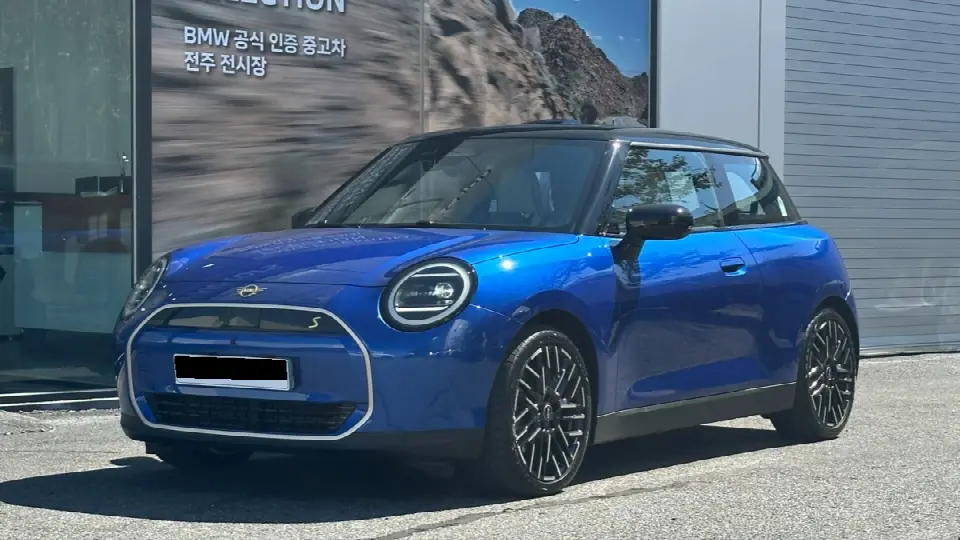 Mini Cooper 2025, арт. KR-3701488 — фото 1