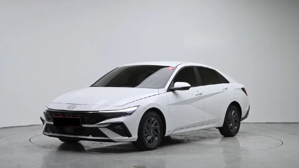 Hyundai Avante 2023, арт. KR-3701793 — фото 1