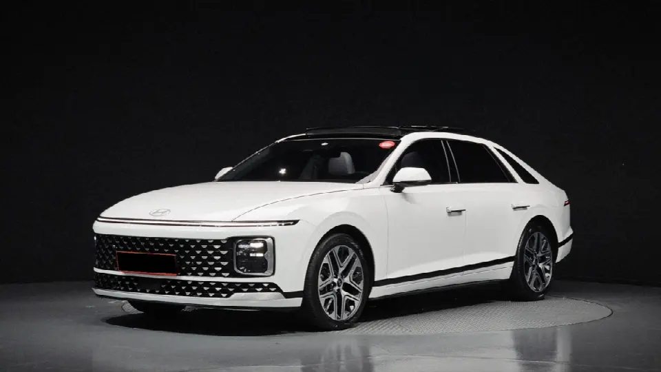 Hyundai Grandeur 2022, арт. KR-3702030 — фото 1