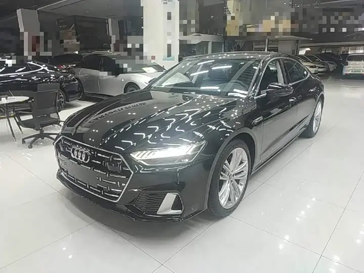 Audi A7L 2025, арт. CN-3705913 — фото 1