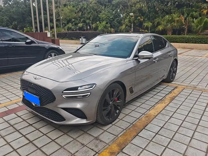 Genesis G70 2023, фото из объявления