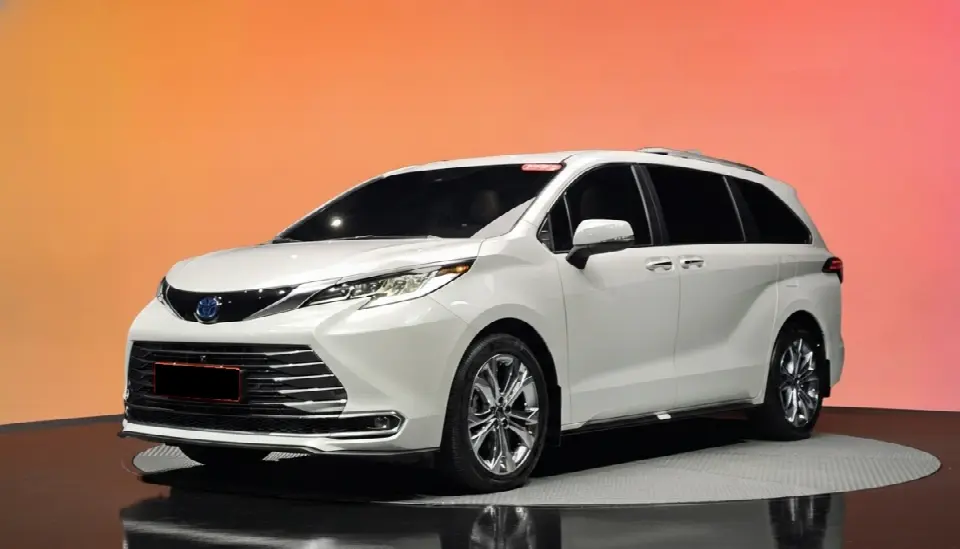 Toyota Sienna 2020, арт. KR-3706413 — фото 1