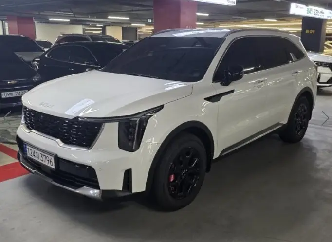 Kia Sorento 2023, арт. KR-3706767 — фото 1