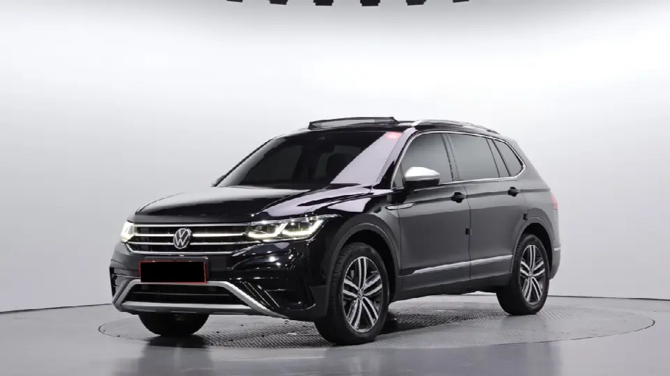 Volkswagen Tiguan 2018, арт. KR-3706791 — фото 1