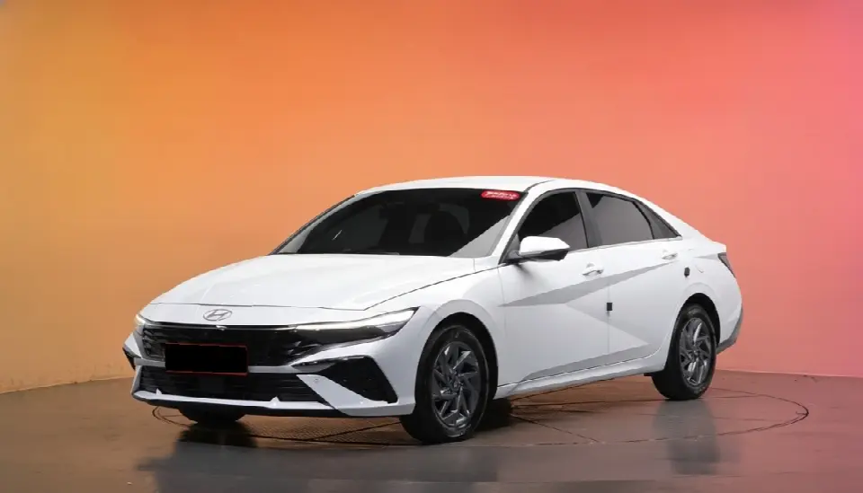 Hyundai Avante 2023, арт. KR-3707106 — фото 1