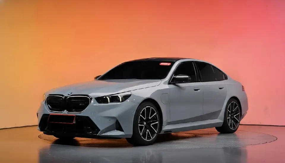 BMW M5 2024, арт. KR-3707142 — фото 1