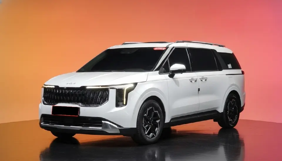 Kia Carnival 2023, арт. KR-3707152 — фото 1