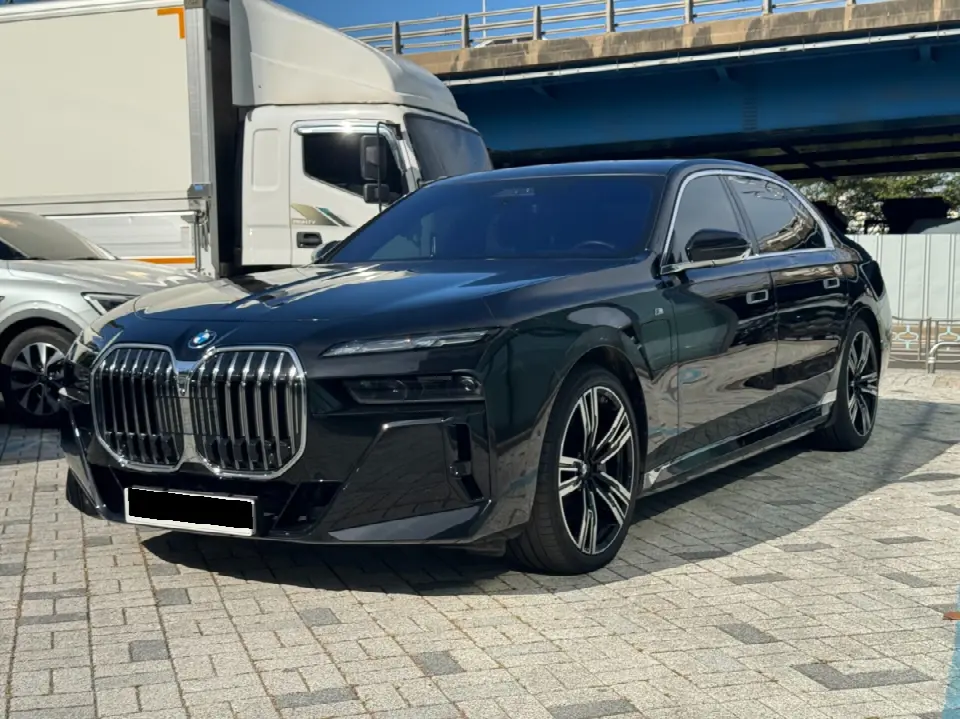 BMW 7 Series 2022, арт. KR-3707193 — фото 1