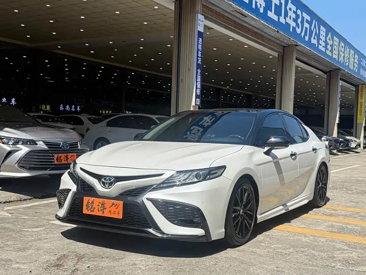 Toyota Camry 2023, арт. CN-3708972 — фото 1