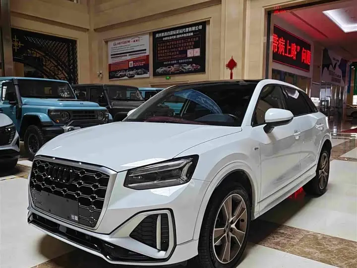 Audi Q2L 2022, арт. CN-3709655 — фото 1