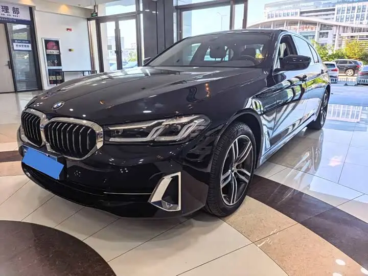 BMW 5 Series 2022, арт. CN-3709984 — фото 1