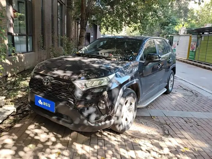 Toyota RAV4 2023, арт. CN-3710144 — фото 1
