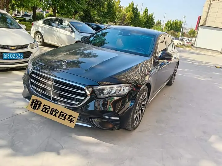 Mercedes-Benz E-Class 2024, арт. CN-3710195 — фото 1
