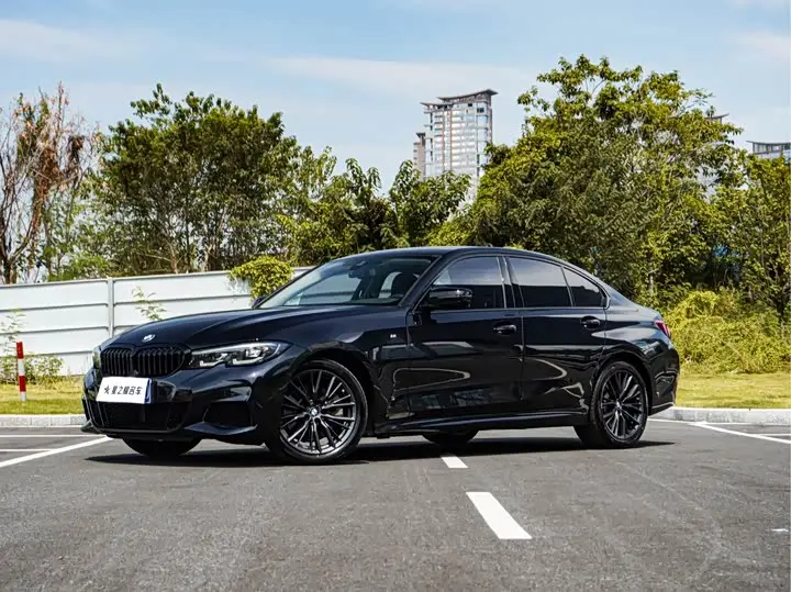 BMW 3 Series 2022, арт. CN-3710204 — фото 1