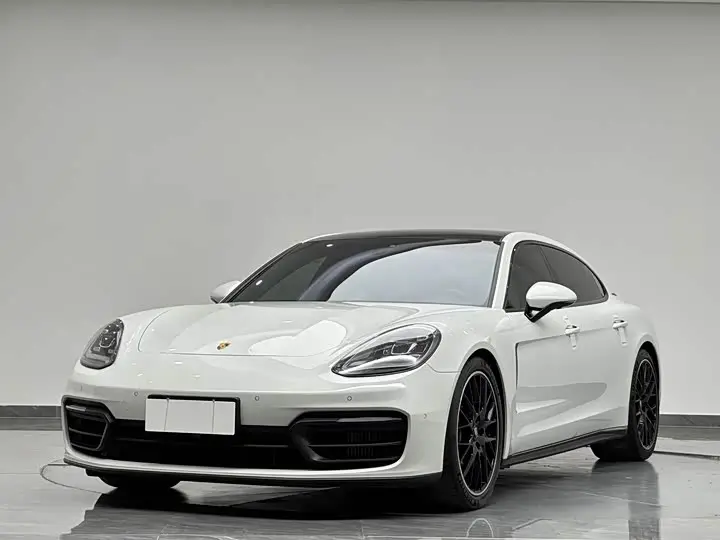 Porsche Panamera 2023, арт. CN-3710466 — фото 1