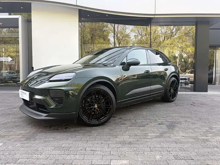 Porsche Macan EV 2024, арт. CN-3710813 — фото 1