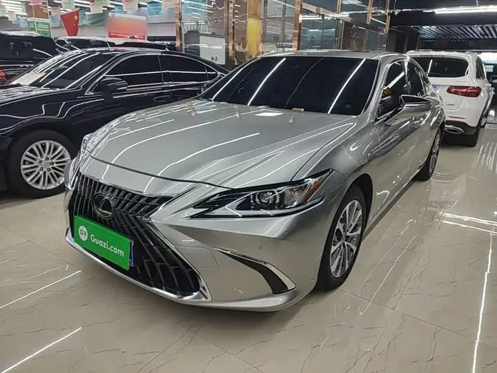Lexus ES 2022, арт. CN-3711045 — фото 1