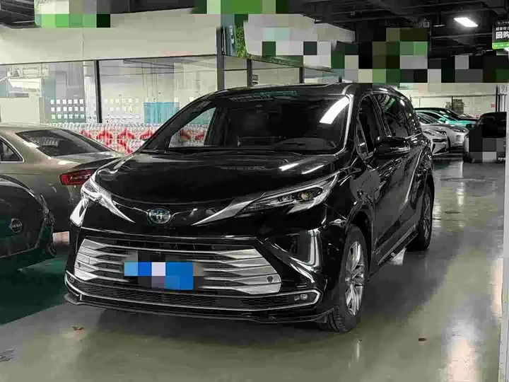Toyota Sienna 2021, арт. CN-3711721 — фото 1
