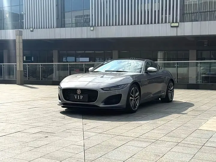 Jaguar F-Type 2023, фото из объявления