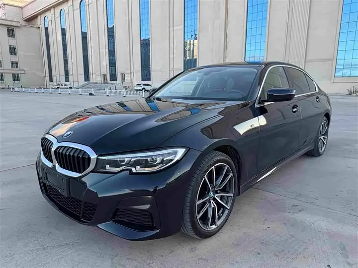 BMW 3 Series 2021, арт. CN-3712486 — фото 1