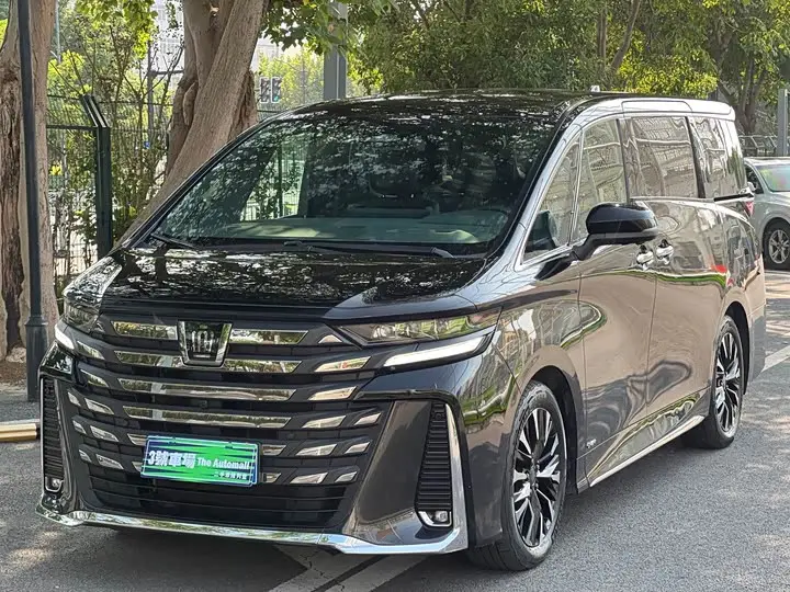 Toyota Vellfire 2024, арт. CN-3712692 — фото 1