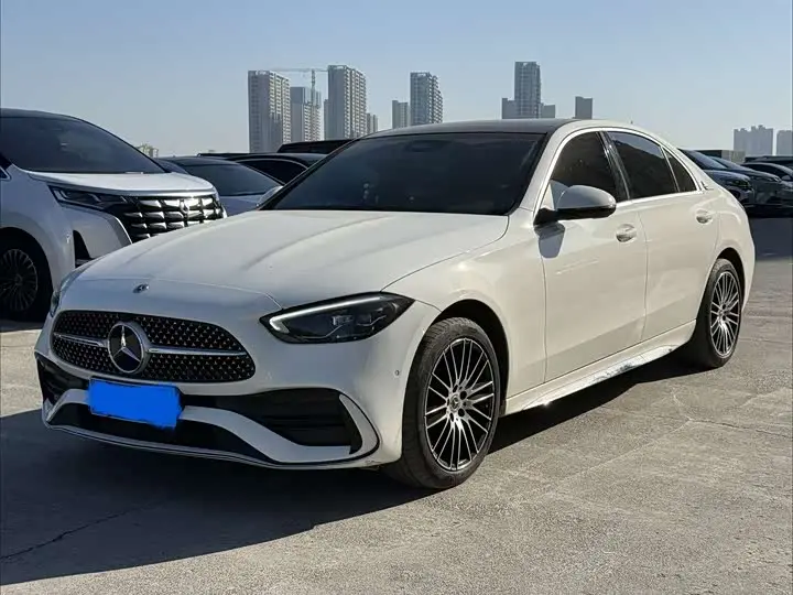 Mercedes-Benz C-Class 2023, арт. CN-3712845 — фото 1