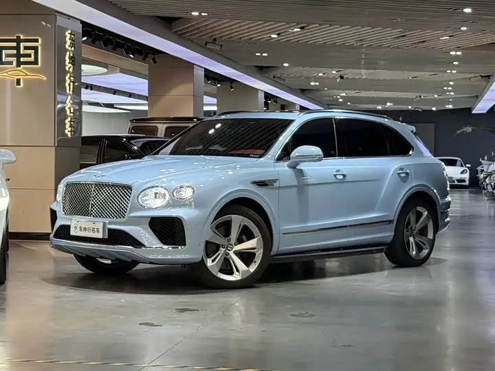 Bentley Bentayga 2022, арт. CN-3712913 — фото 1