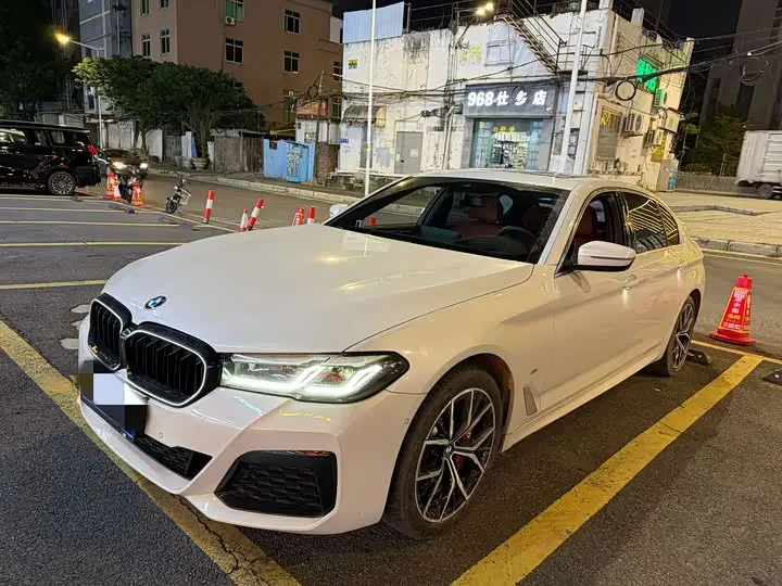 BMW 5 Series 2023, арт. CN-3712918 — фото 1