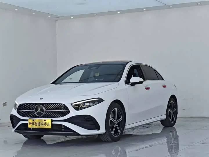 Mercedes-Benz A-Class 2023, арт. CN-3713119 — фото 1