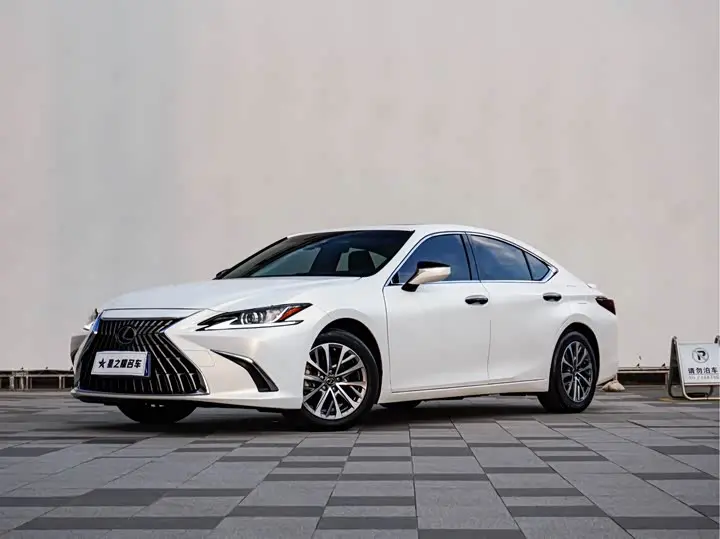 Lexus ES 2022, арт. CN-3713627 — фото 1