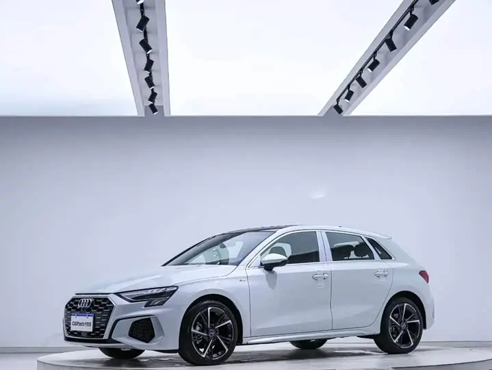 Audi A3 2022, арт. CN-3713708 — фото 1