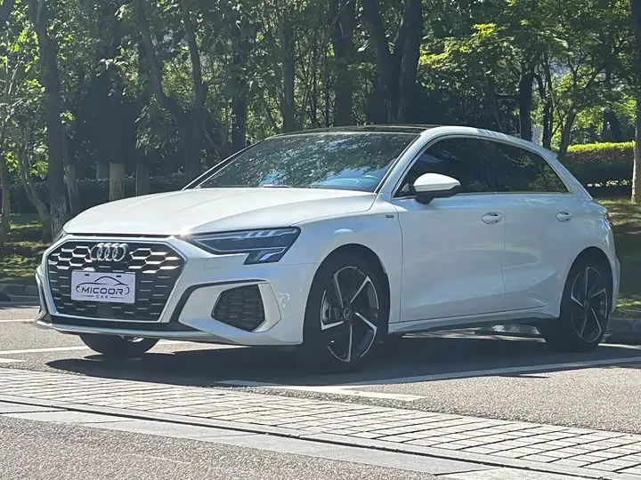 Audi A3 2022, арт. CN-3714519 — фото 1